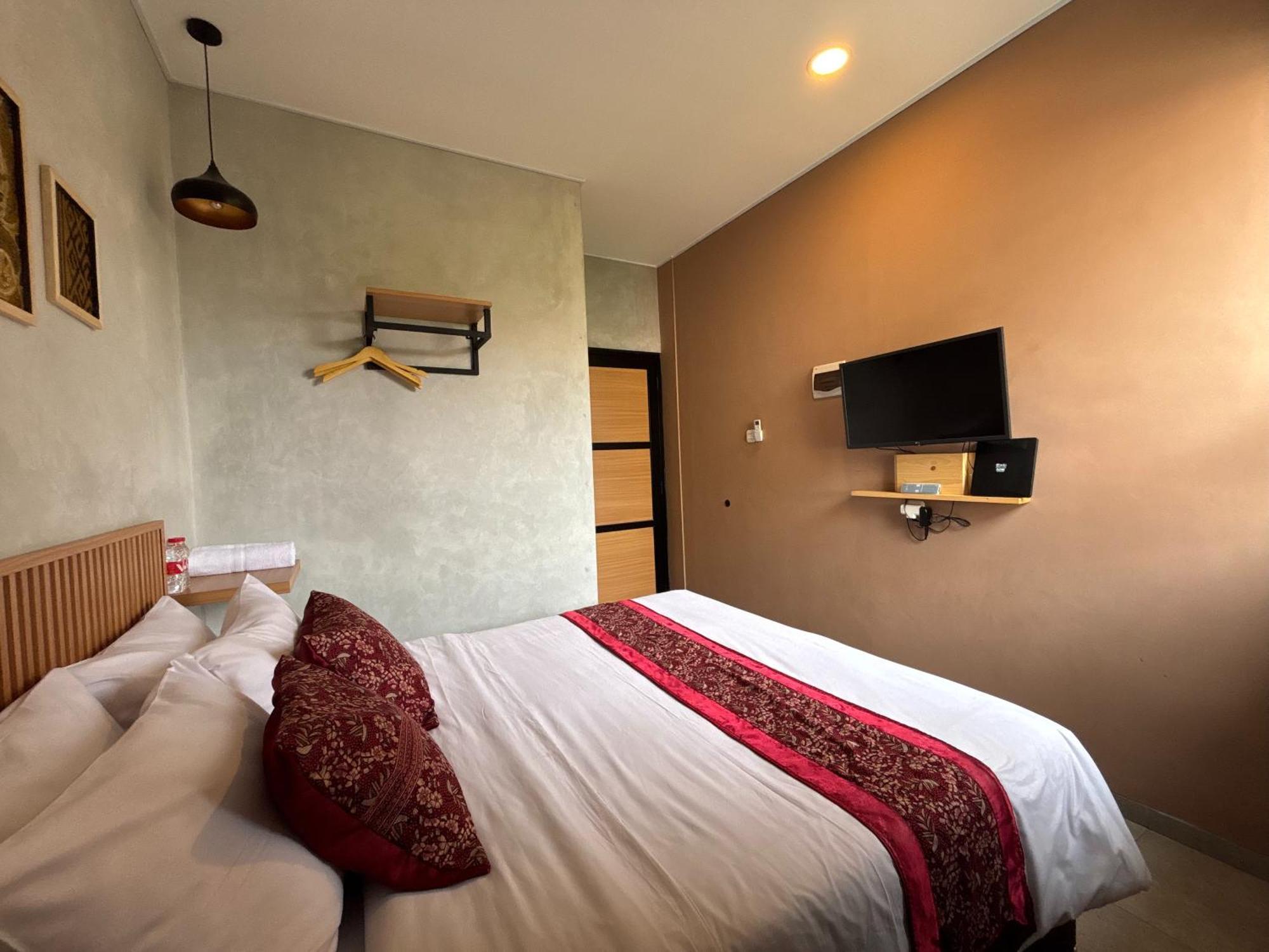 The Cluster Harris Bed and Breakfast Cimahi Buitenkant foto